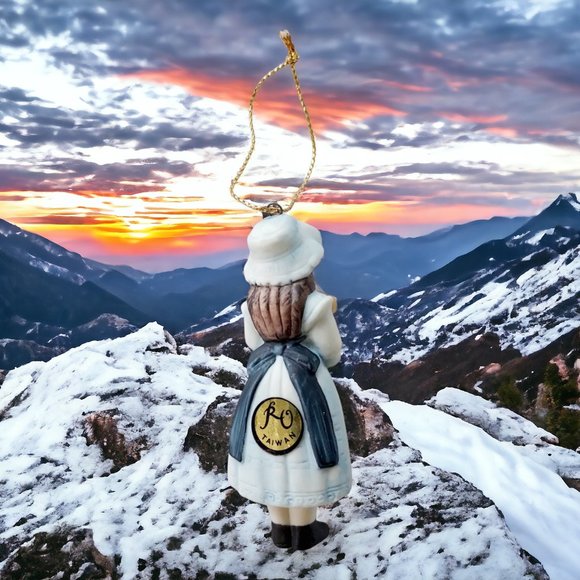 1987 Jan Hagara Limited Edition "Christina" Christmas Ornament - Picture 5 of 9